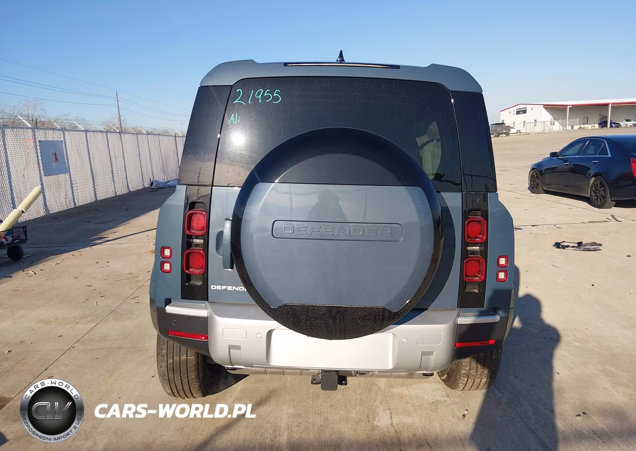 2025 Land Rover Defender 110 P300 VIN:SALEJ7EX4S2448971 - 16