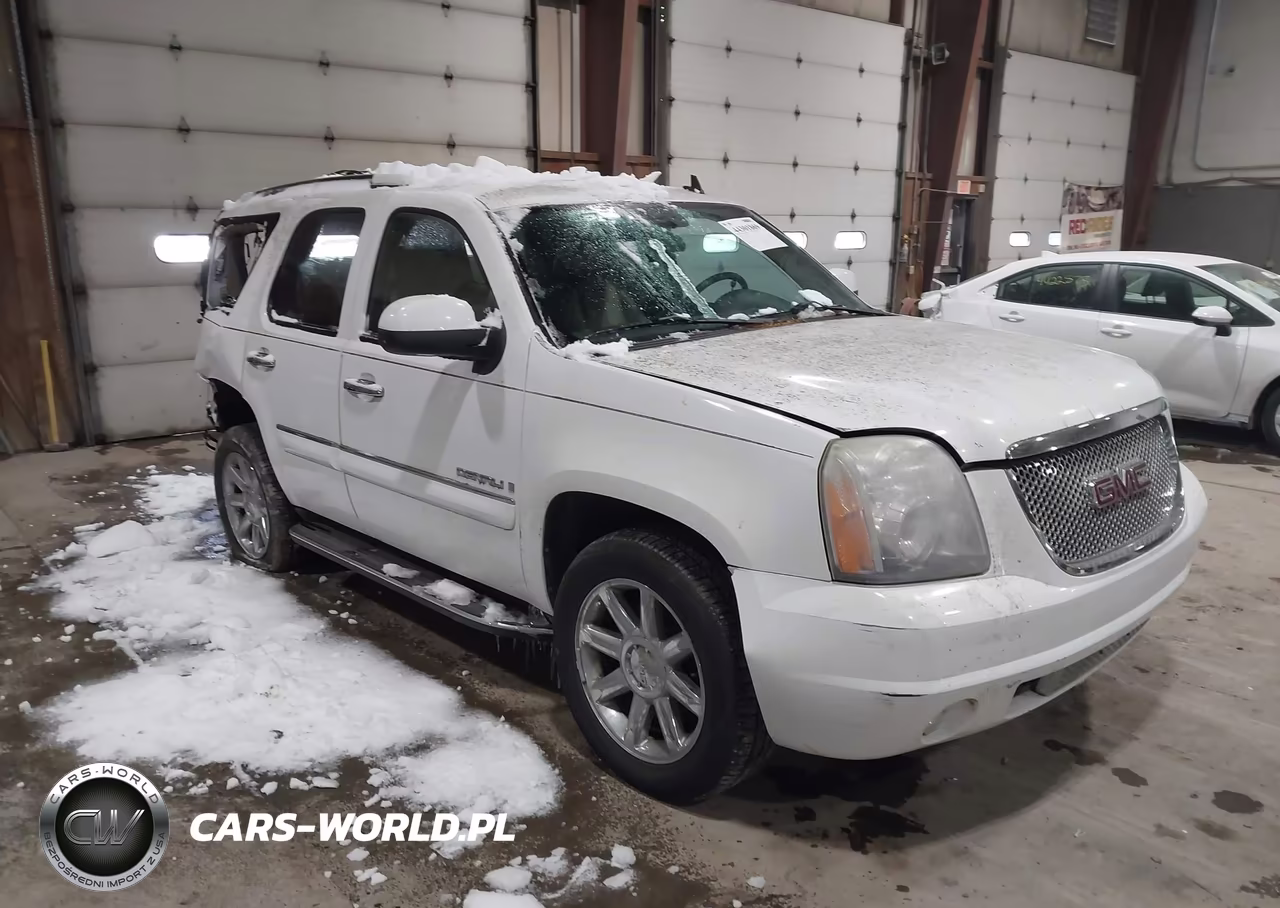 2008 GMC Yukon Denali – zdjęcie 1 z 11