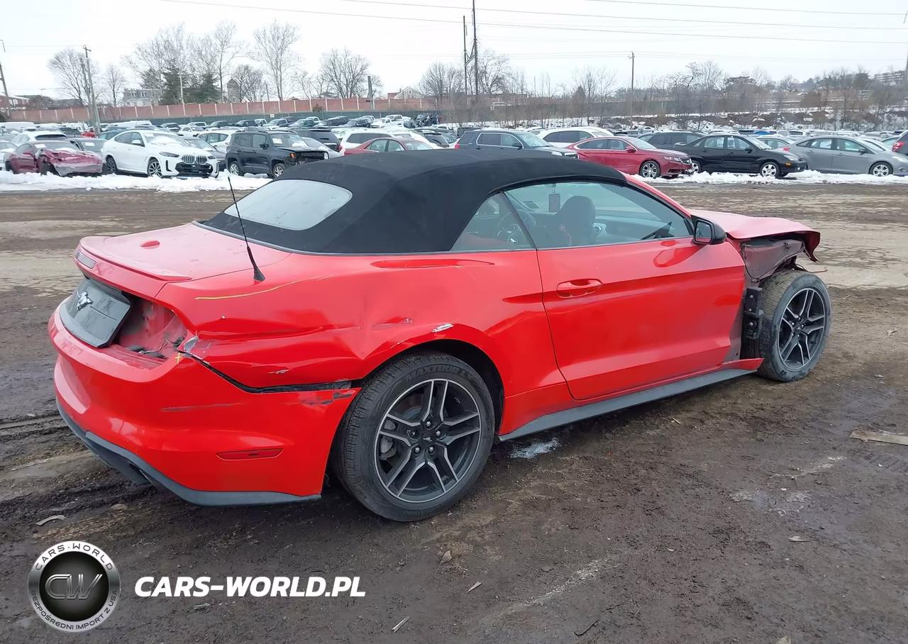 2021 Ford Mustang Ecoboost Premium VIN:1FATP8UH3M5115956 - 4