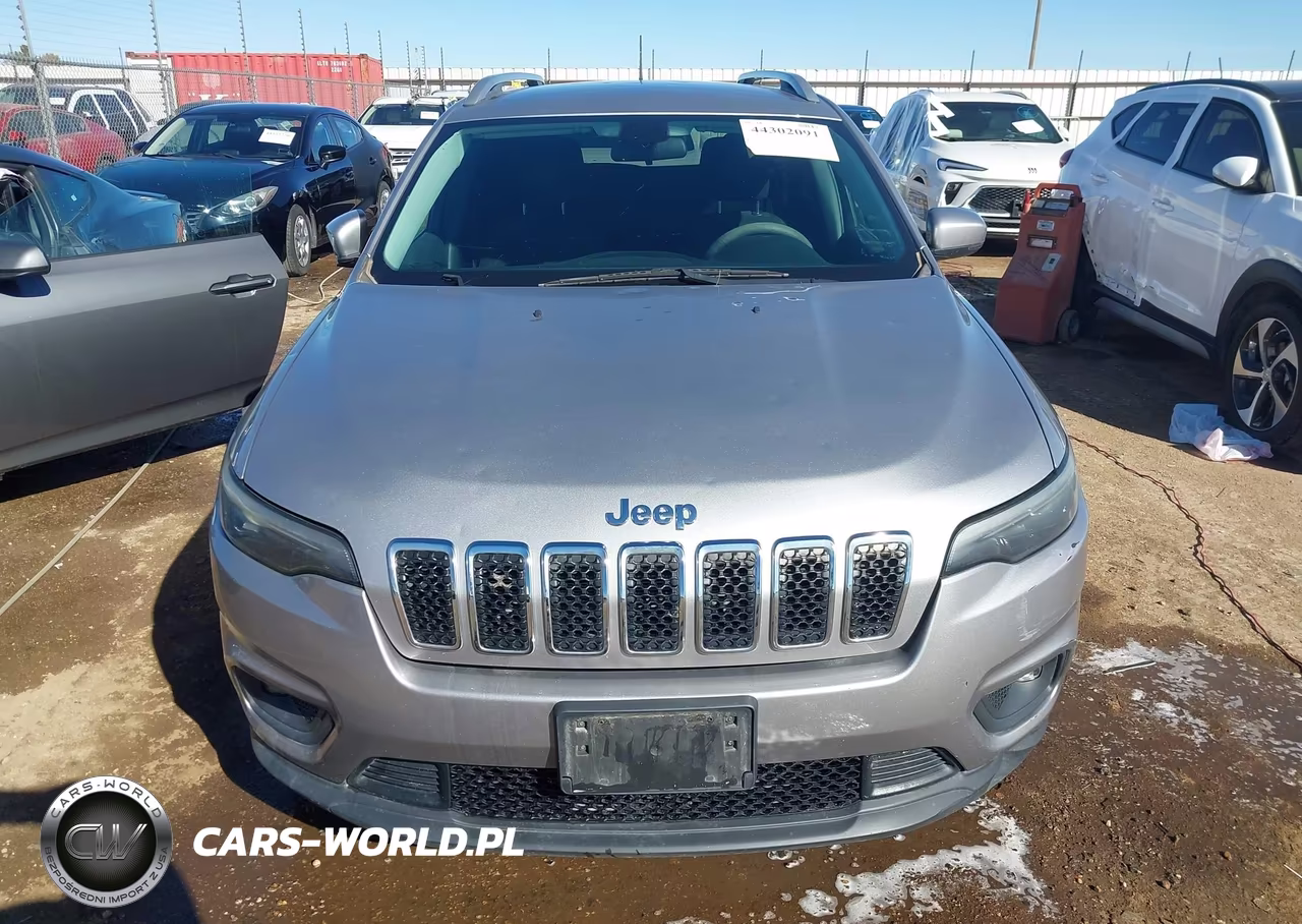 2019 Jeep Cherokee Latitude Fwd VIN:1C4PJLCBXKD341007 - 12