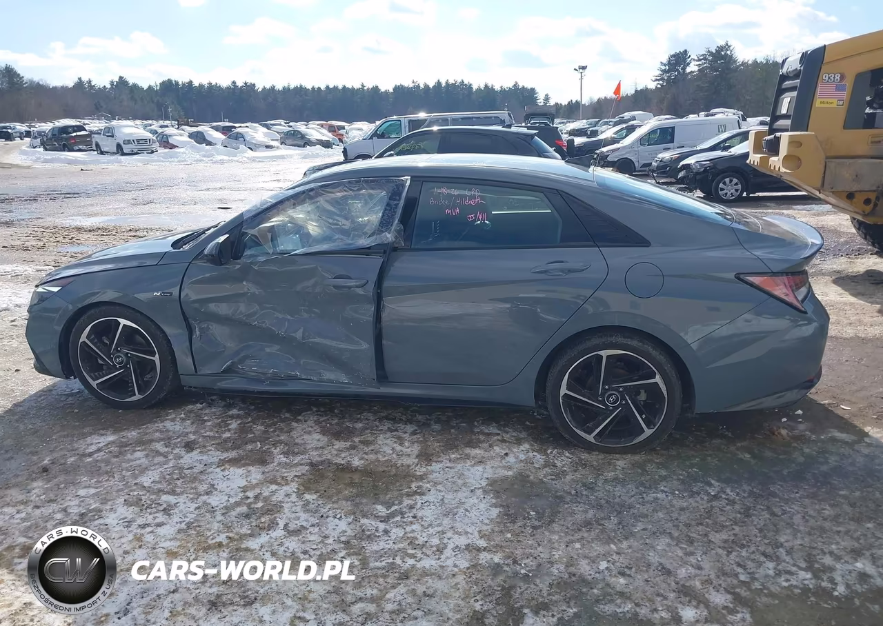 2021 Hyundai Elantra N Line VIN:KMHLR4AF8MU151322 - 14