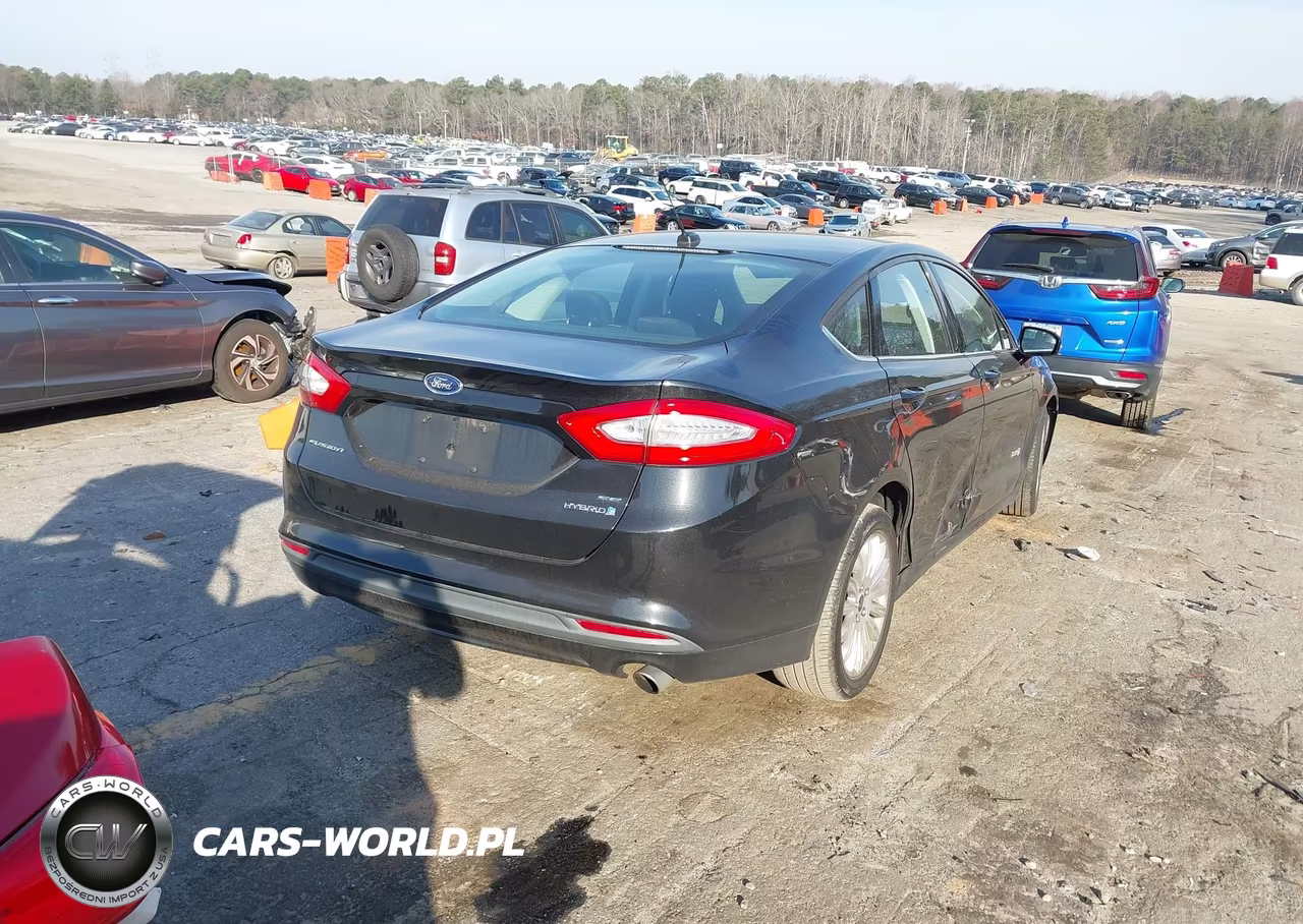 2013 Ford Fusion Hybrid Se VIN:3FA6P0LU9DR365597 - 4