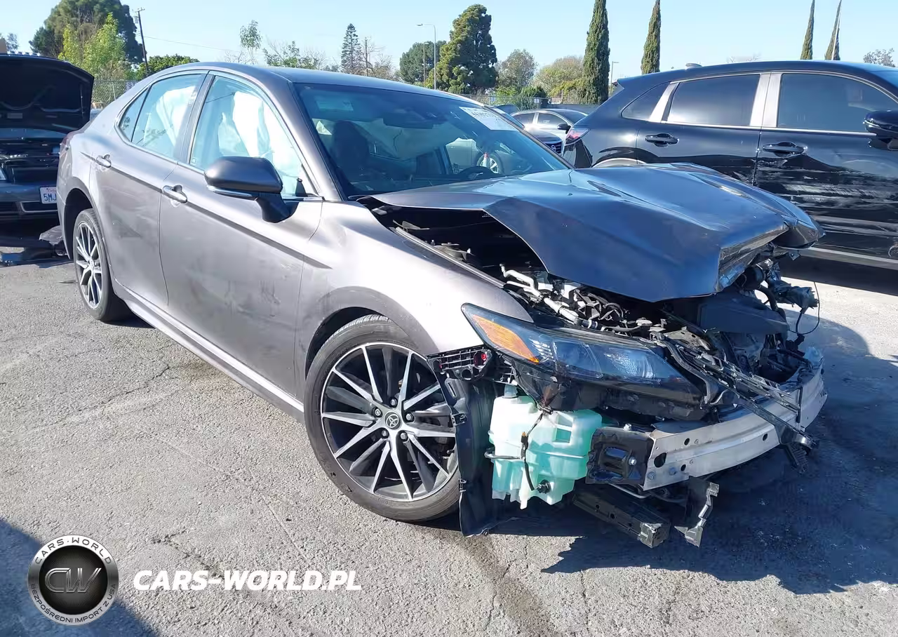 2023 Toyota Camry Se