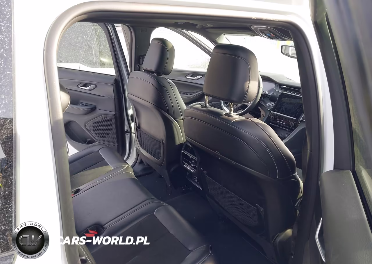 2024 Jeep Grand Cherokee Altitude X 4X4 VIN:1C4RJHAGXR8595842 - 8