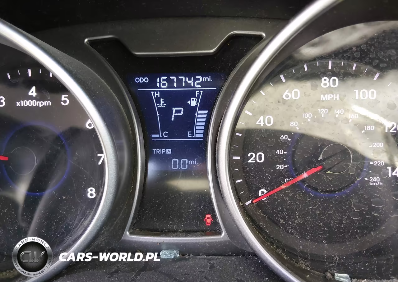 2014 Hyundai Veloster Base W-Black VIN:KMHTC6AD0EU200266 - 15