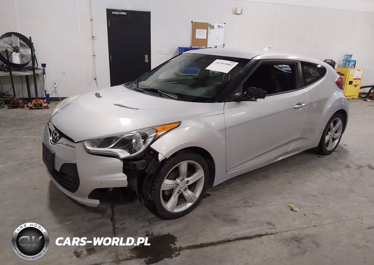 2014 Hyundai Veloster Base W-Black VIN:KMHTC6AD0EU200266 - 2