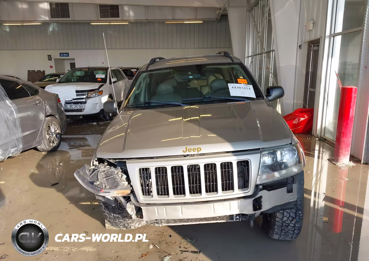 2004 Jeep Grand Cherokee Laredo VIN:1J4GW48SX4C352379 - 13