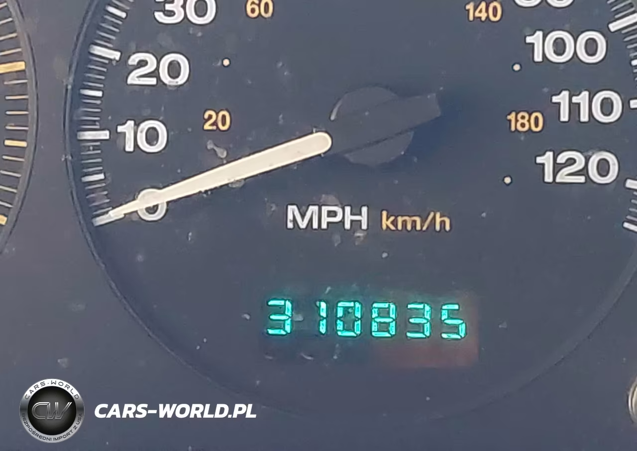 2004 Jeep Grand Cherokee Laredo VIN:1J4GW48SX4C352379 - 16