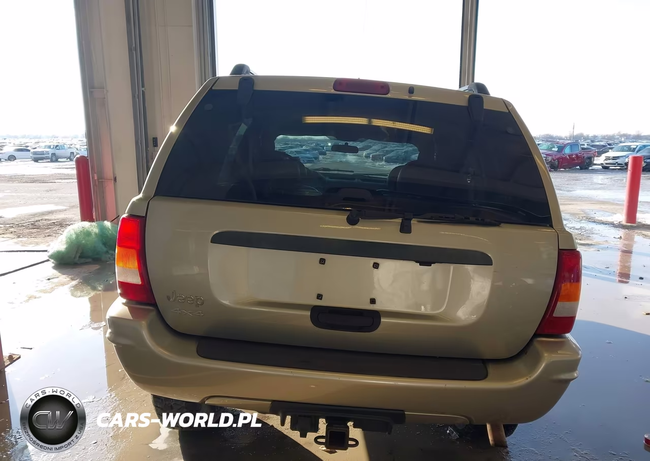 2004 Jeep Grand Cherokee Laredo VIN:1J4GW48SX4C352379 - 17