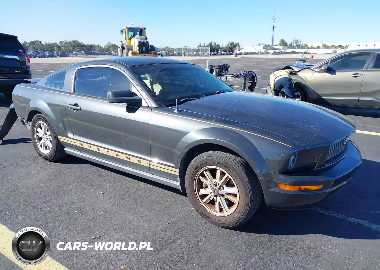2008 Ford Mustang V6 Deluxe-V6 Premium