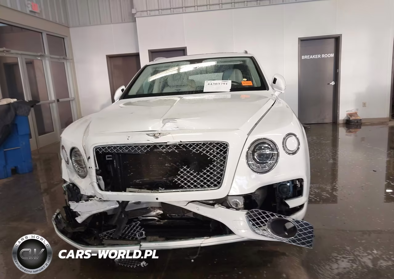 2020 Bentley Bentayga V8 VIN:SJAAM2ZV1LC029787 - 13