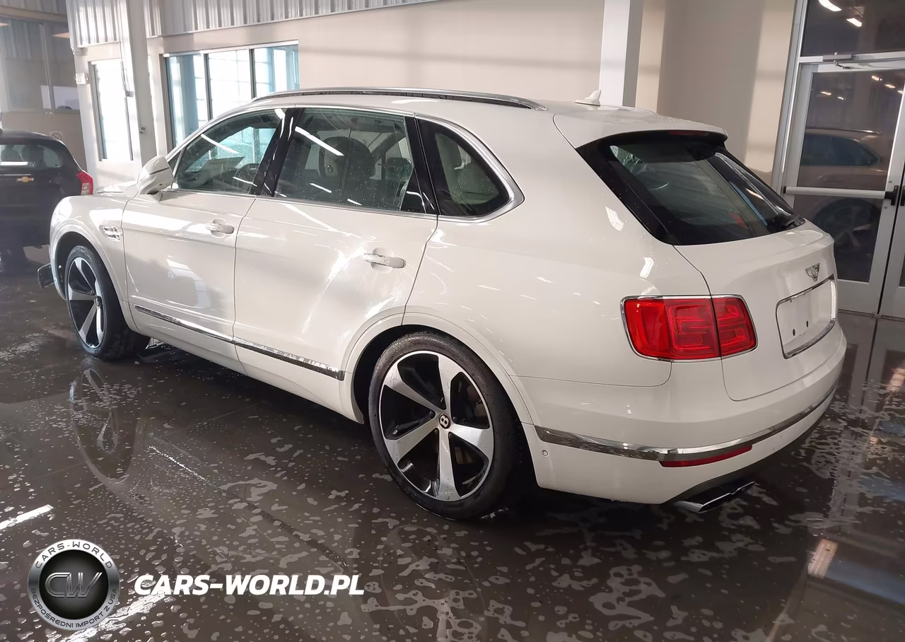 2020 Bentley Bentayga V8 VIN:SJAAM2ZV1LC029787 - 3