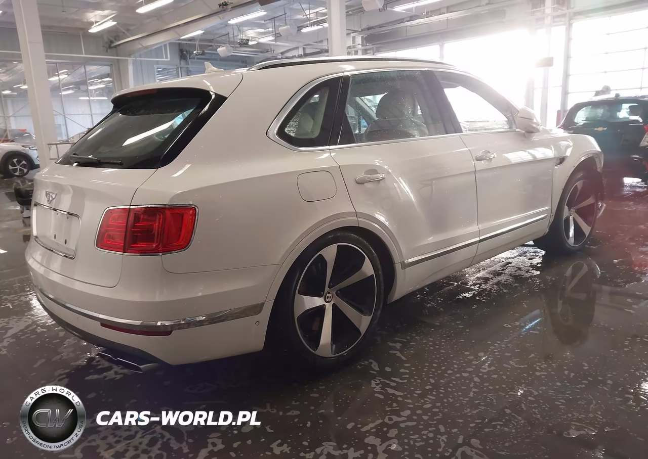 2020 Bentley Bentayga V8 VIN:SJAAM2ZV1LC029787 - 4