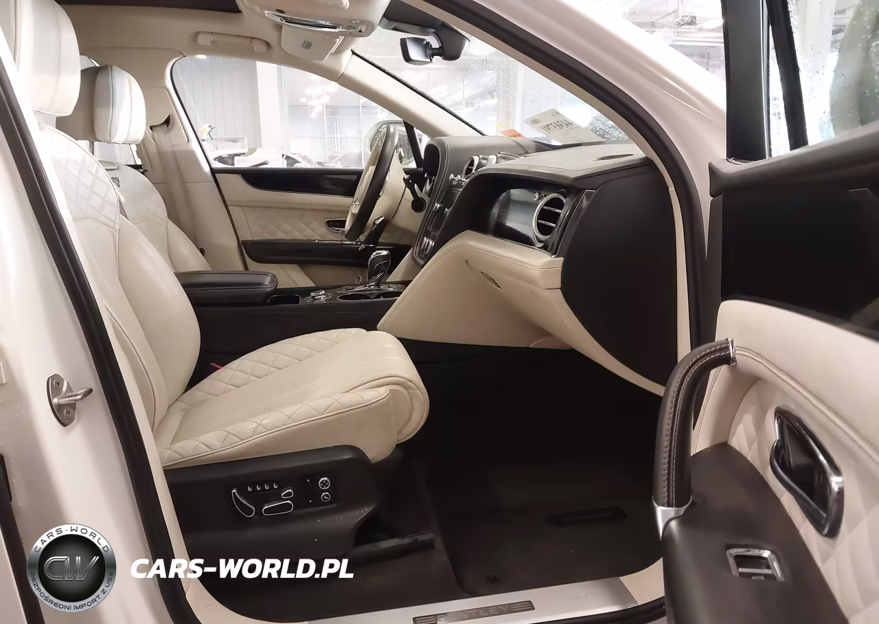 2020 Bentley Bentayga V8 VIN:SJAAM2ZV1LC029787 - 5