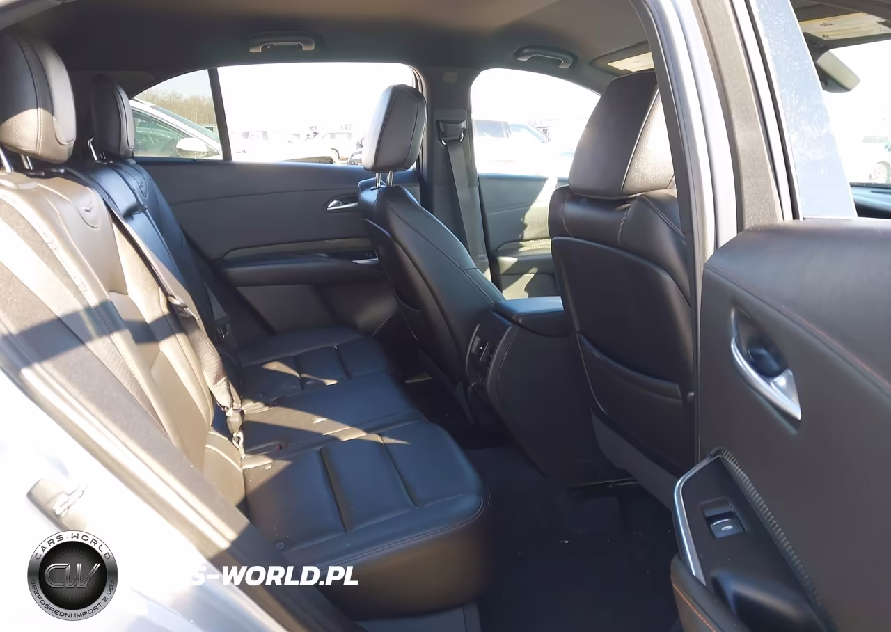 2019 Cadillac Xt4 Sport VIN:1GYFZER47KF148613 - 8