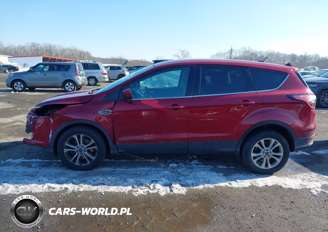 2017 Ford Escape Se VIN:1FMCU9GD1HUC17412 - 15