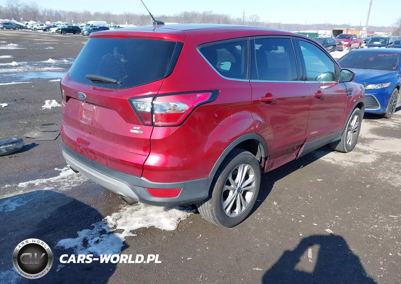2017 Ford Escape Se VIN:1FMCU9GD1HUC17412 - 4