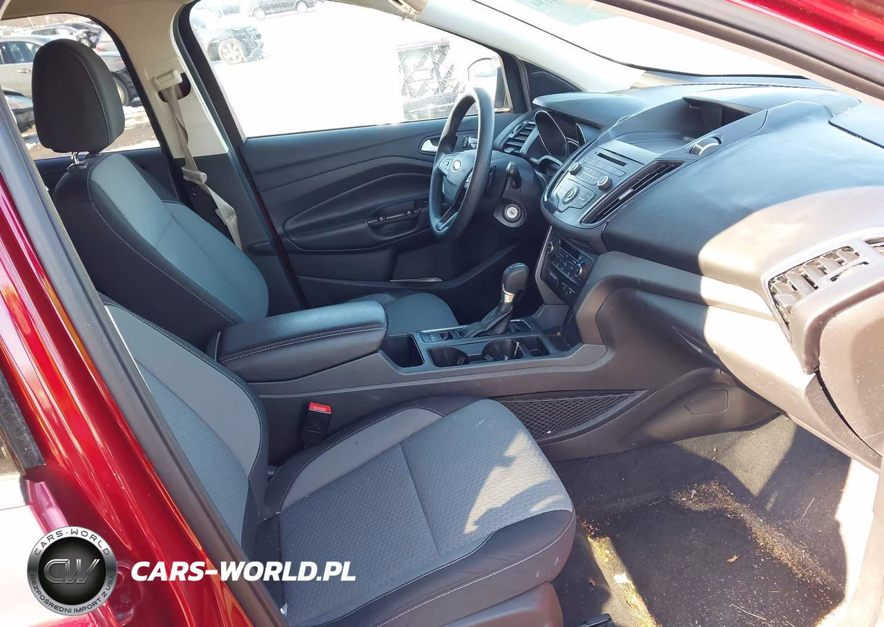 2017 Ford Escape Se VIN:1FMCU9GD1HUC17412 - 5