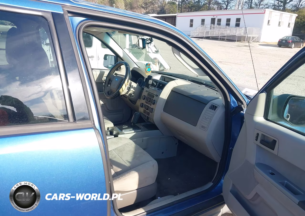 2010 Ford Escape Xlt VIN:1FMCU9DGXAKC16999 - 5