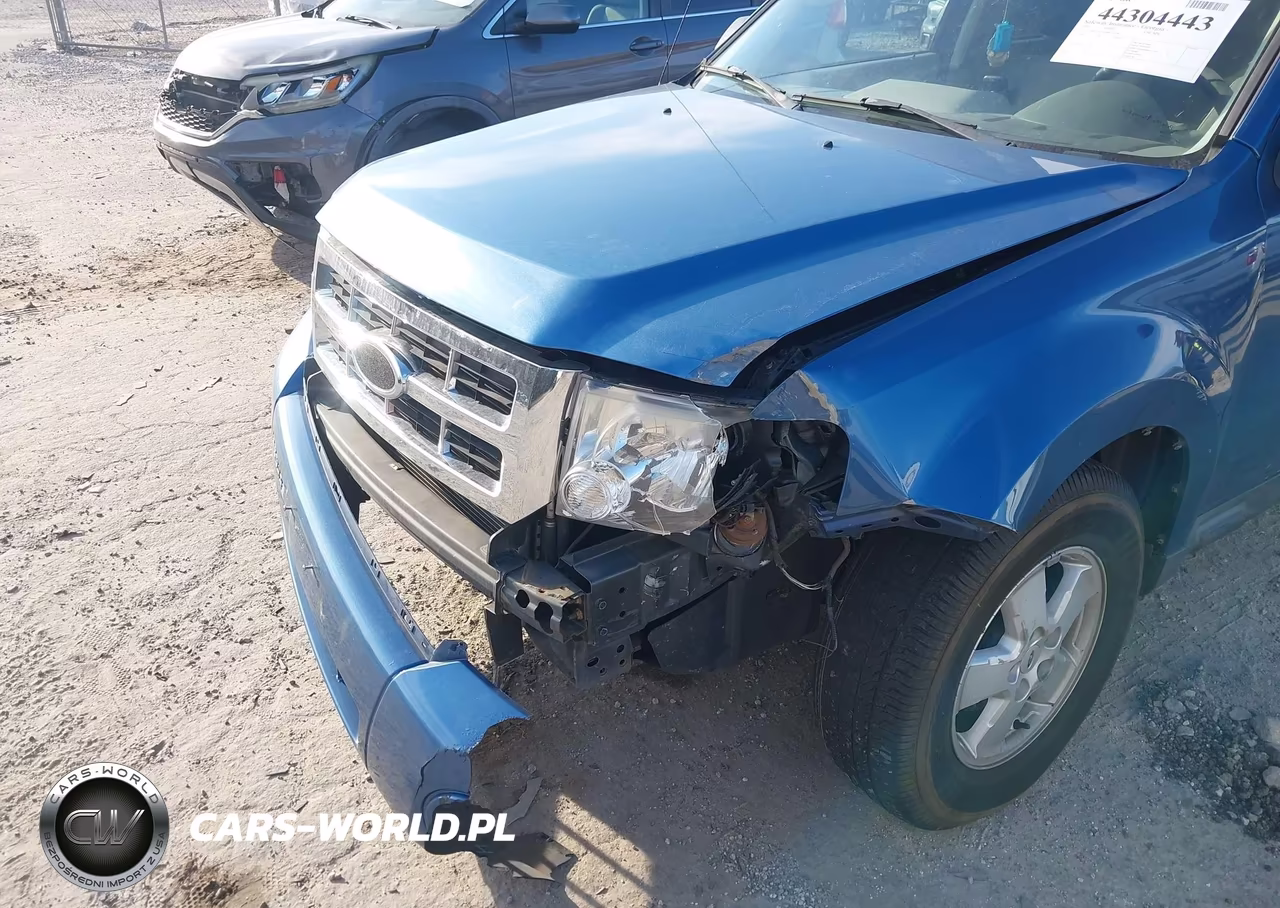 2010 Ford Escape Xlt VIN:1FMCU9DGXAKC16999 - 6