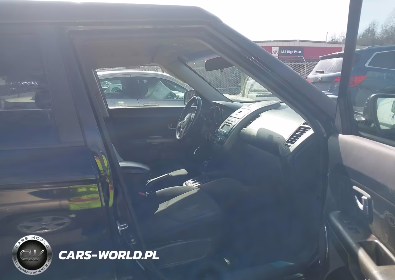 2013 Kia Soul + VIN:KNDJT2A64D7616436 - 5