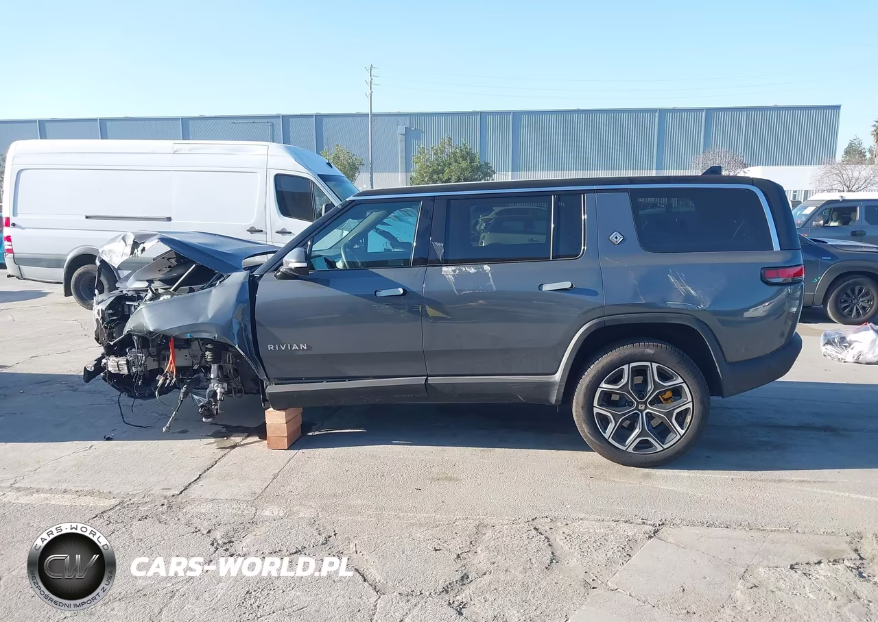 2024 Rivian R1S Adventure Quad Motor Large Pack VIN:7PDSGABA1RN039642 - 15