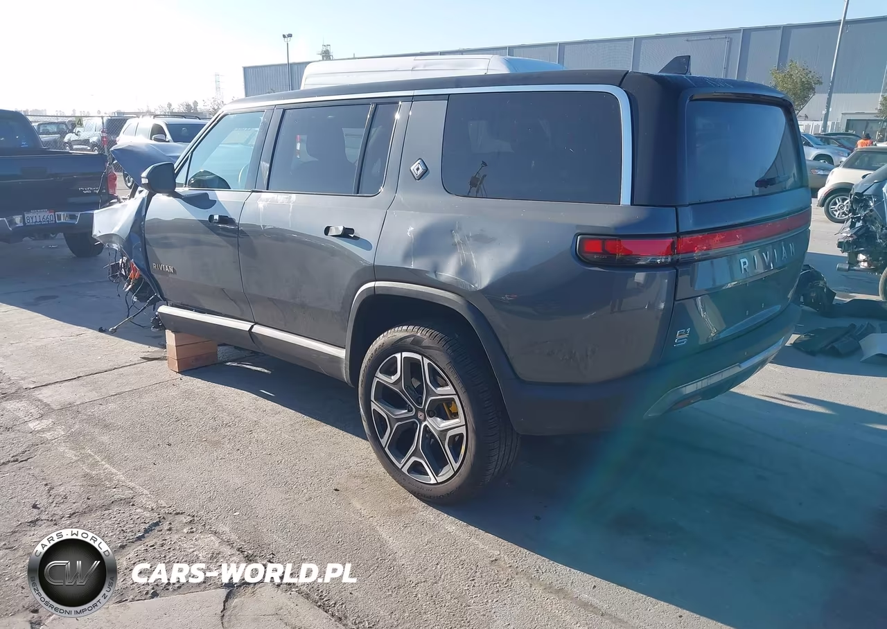 2024 Rivian R1S Adventure Quad Motor Large Pack VIN:7PDSGABA1RN039642 - 3