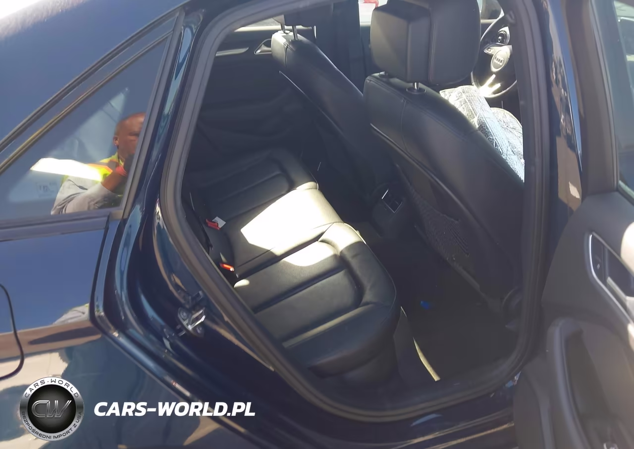 2020 Audi A3 Premium 40 Tfsi Front-Wheel Drive S Tronic VIN:WAUAUGFF3LA102515 - 8