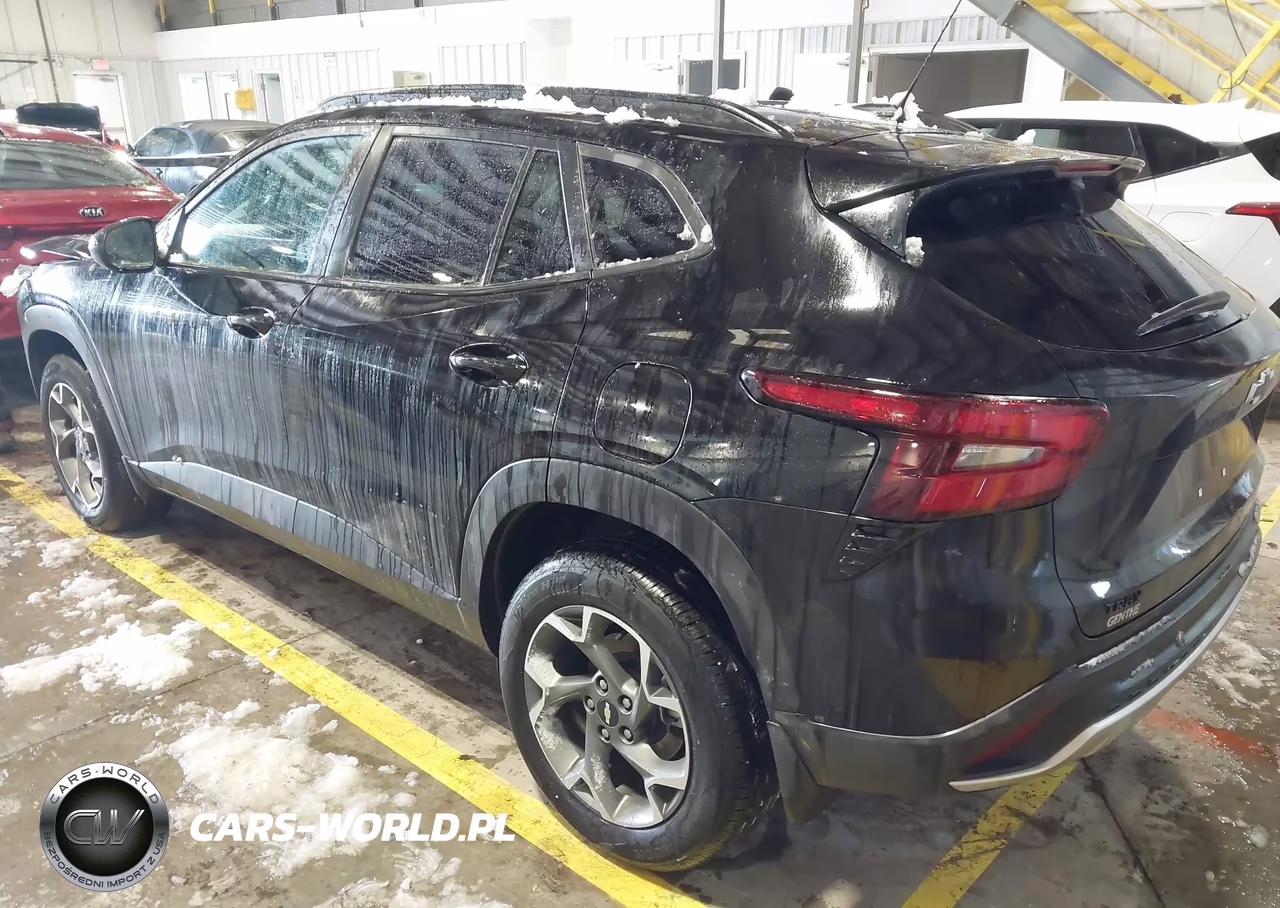 2025 Chevrolet Trax Fwd Lt VIN:KL77LHEP9SC081489 - 3