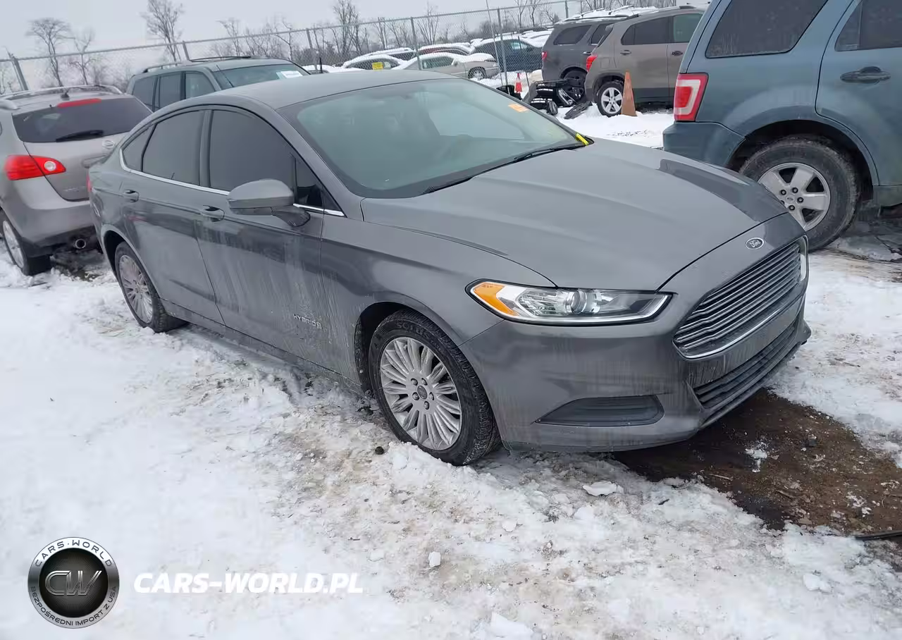 2014 Ford Fusion Hybrid S