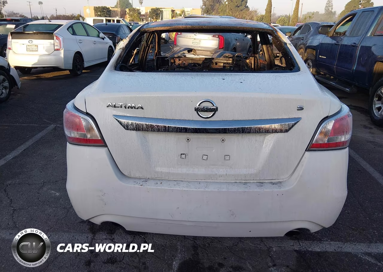 2015 Nissan Altima 2.5 S VIN:1N4AL3AP5FC220210 - 15