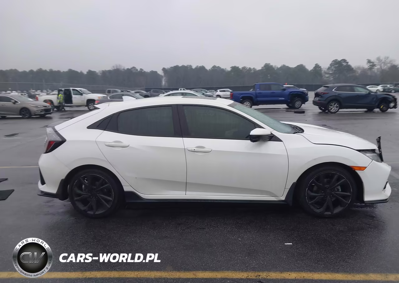 2019 Honda Civic Sport Touring VIN:SHHFK7H98KU224538 - 13