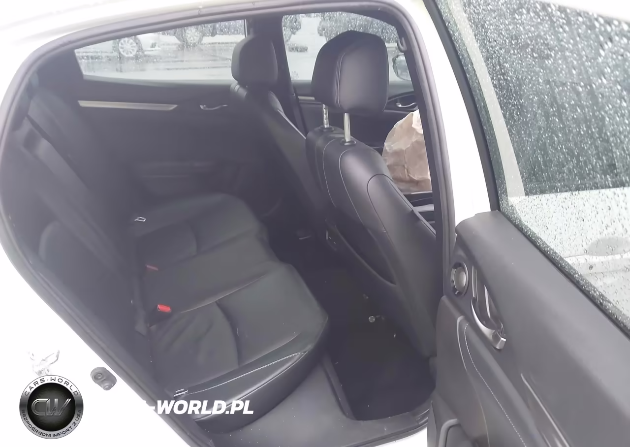 2019 Honda Civic Sport Touring VIN:SHHFK7H98KU224538 - 8