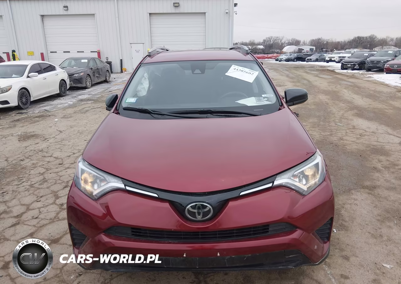 TOYOTA RAV4 LE VIN:2T3ZFREV8JW521124 - 12
