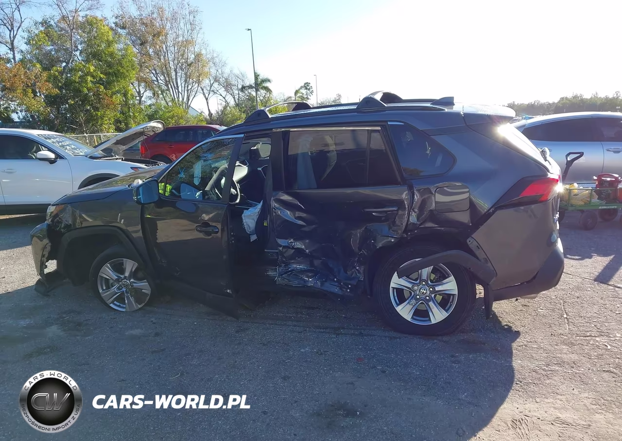 2023 Toyota Rav4 Xle VIN:2T3P1RFV3PW339750 - 15