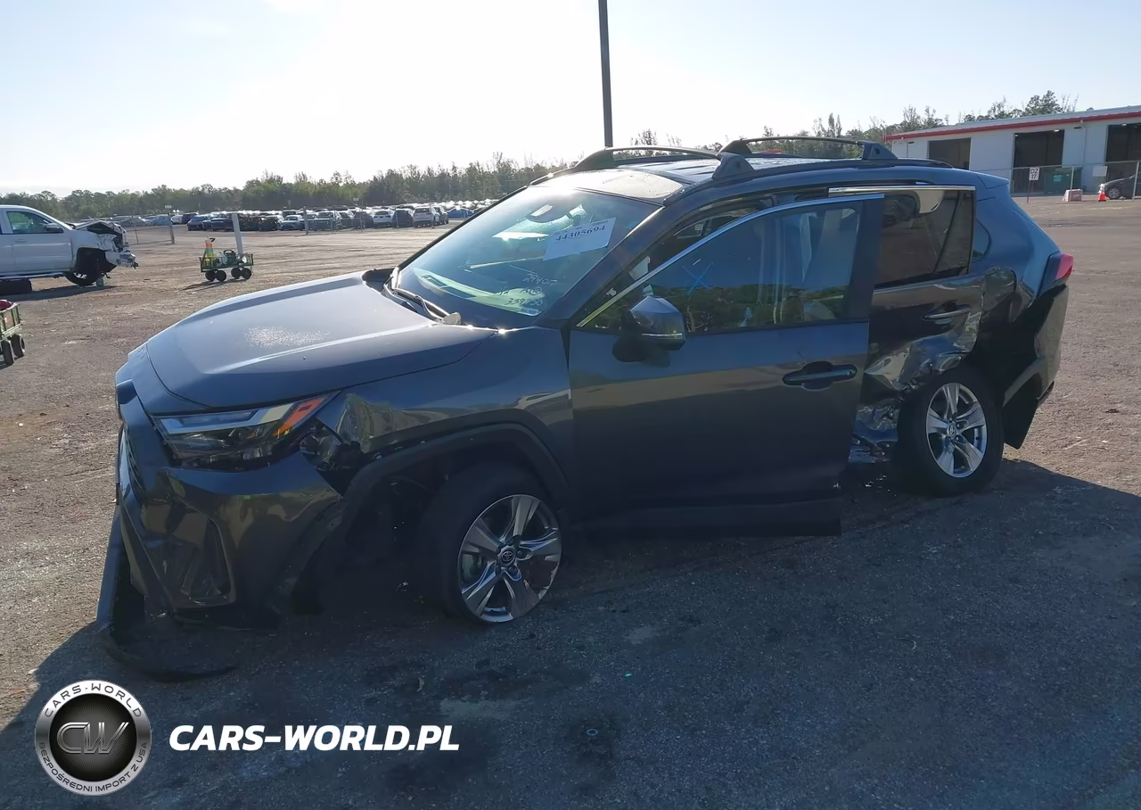 2023 Toyota Rav4 Xle VIN:2T3P1RFV3PW339750 - 2
