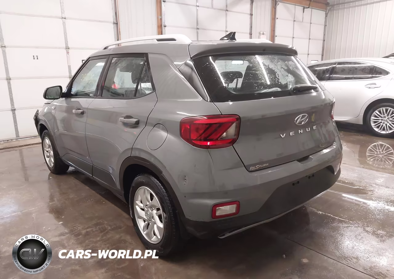 2020 Hyundai Venue Sel VIN:KMHRC8A37LU025945 - 3