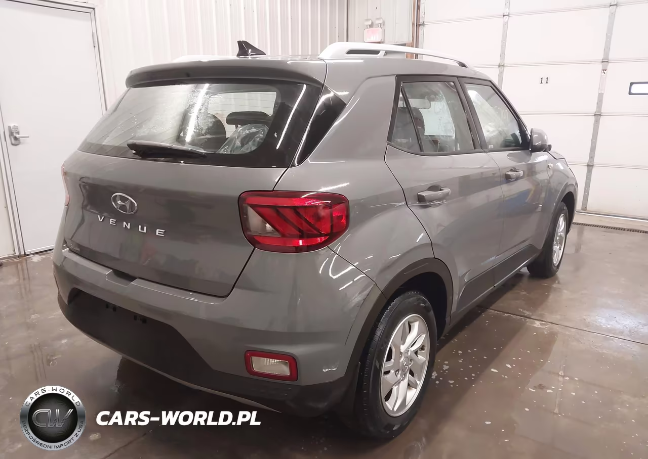 2020 Hyundai Venue Sel VIN:KMHRC8A37LU025945 - 4