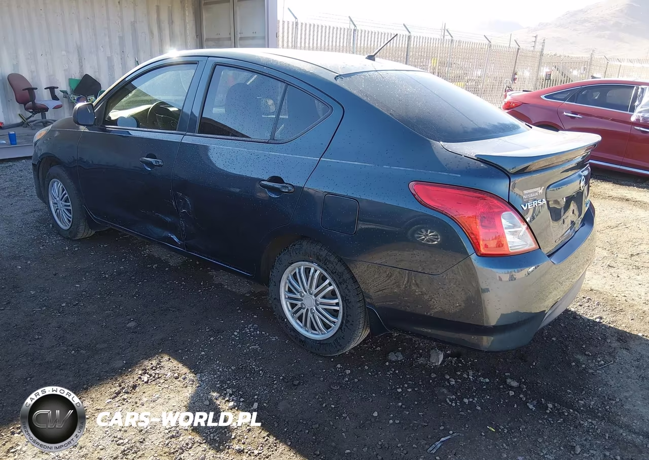 2015 Nissan Versa 1.6 S+ VIN:3N1CN7AP4FL914382 - 3