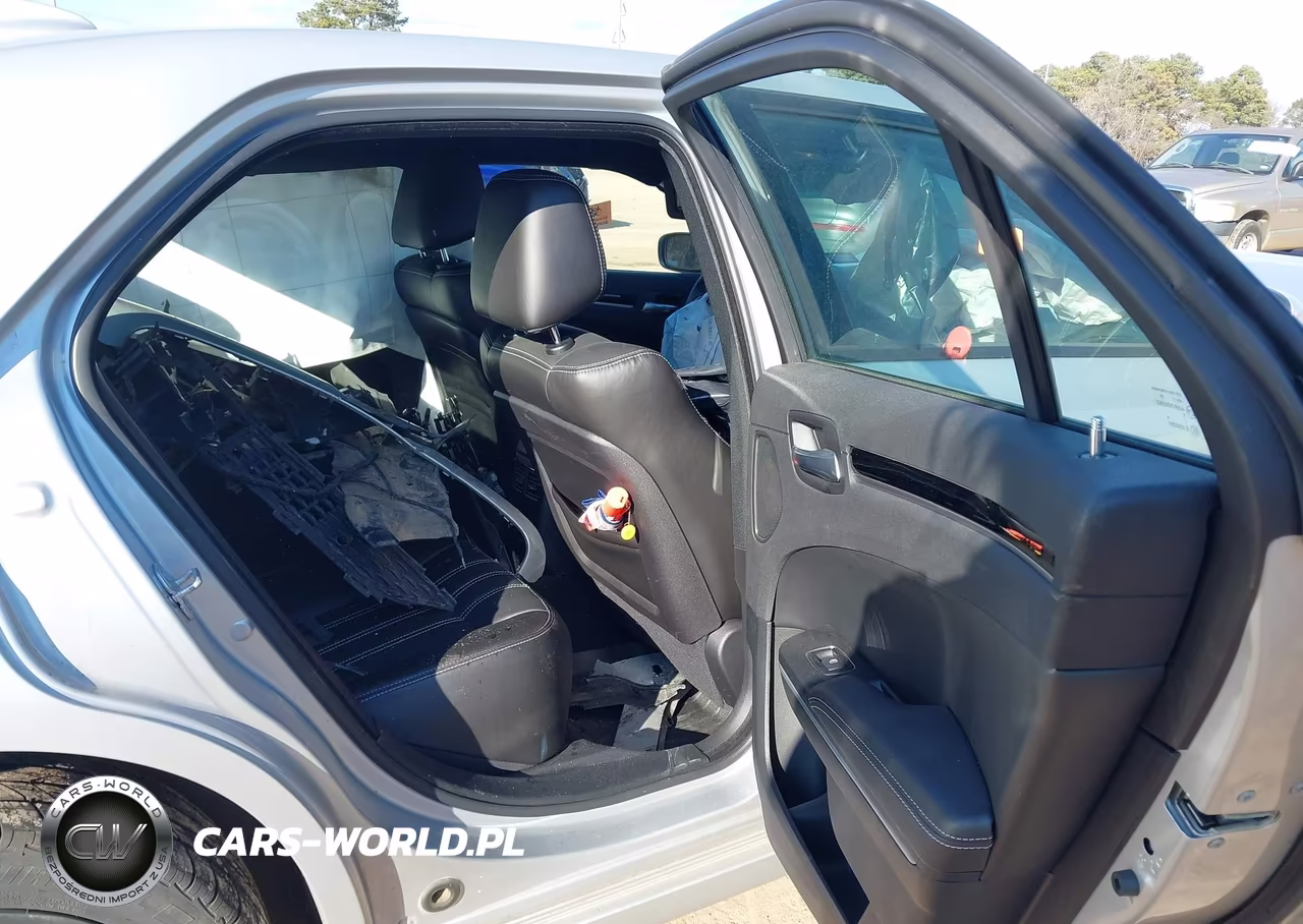 2022 Chrysler 300 S VIN:2C3CCABG2NH268284 - 8