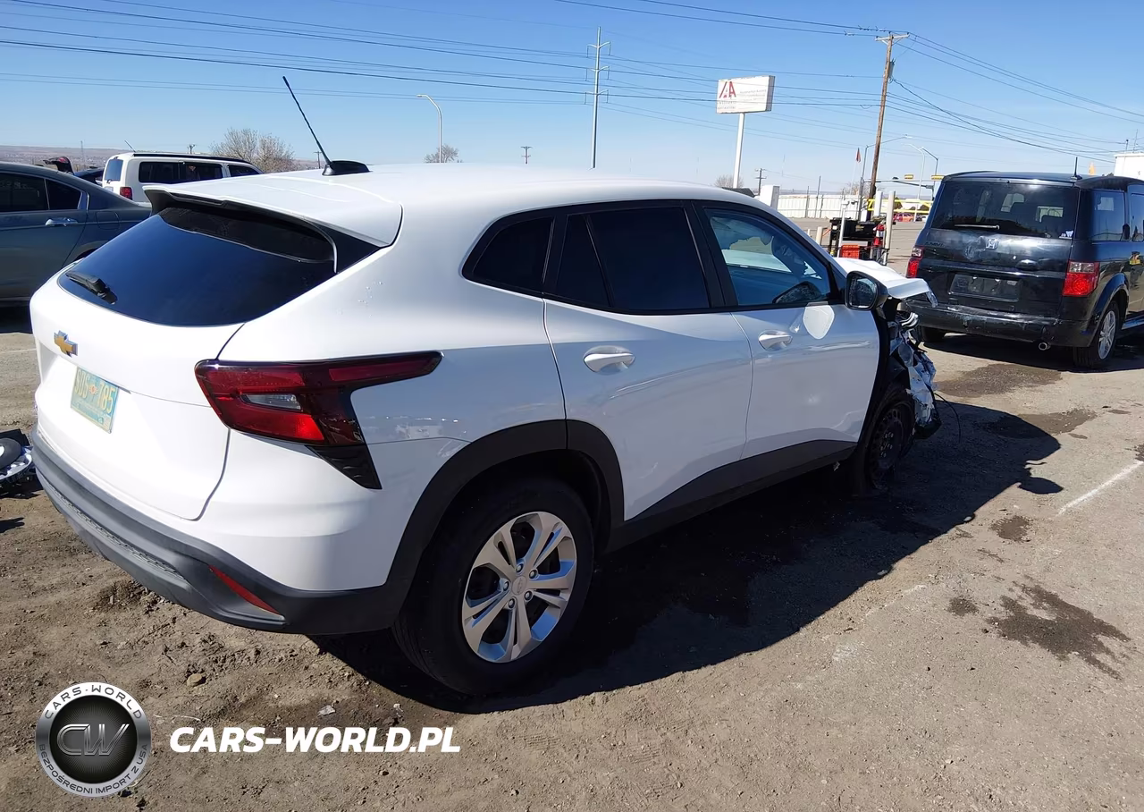 2025 Chevrolet Trax Fwd Ls VIN:KL77LFEP2SC300409 - 4