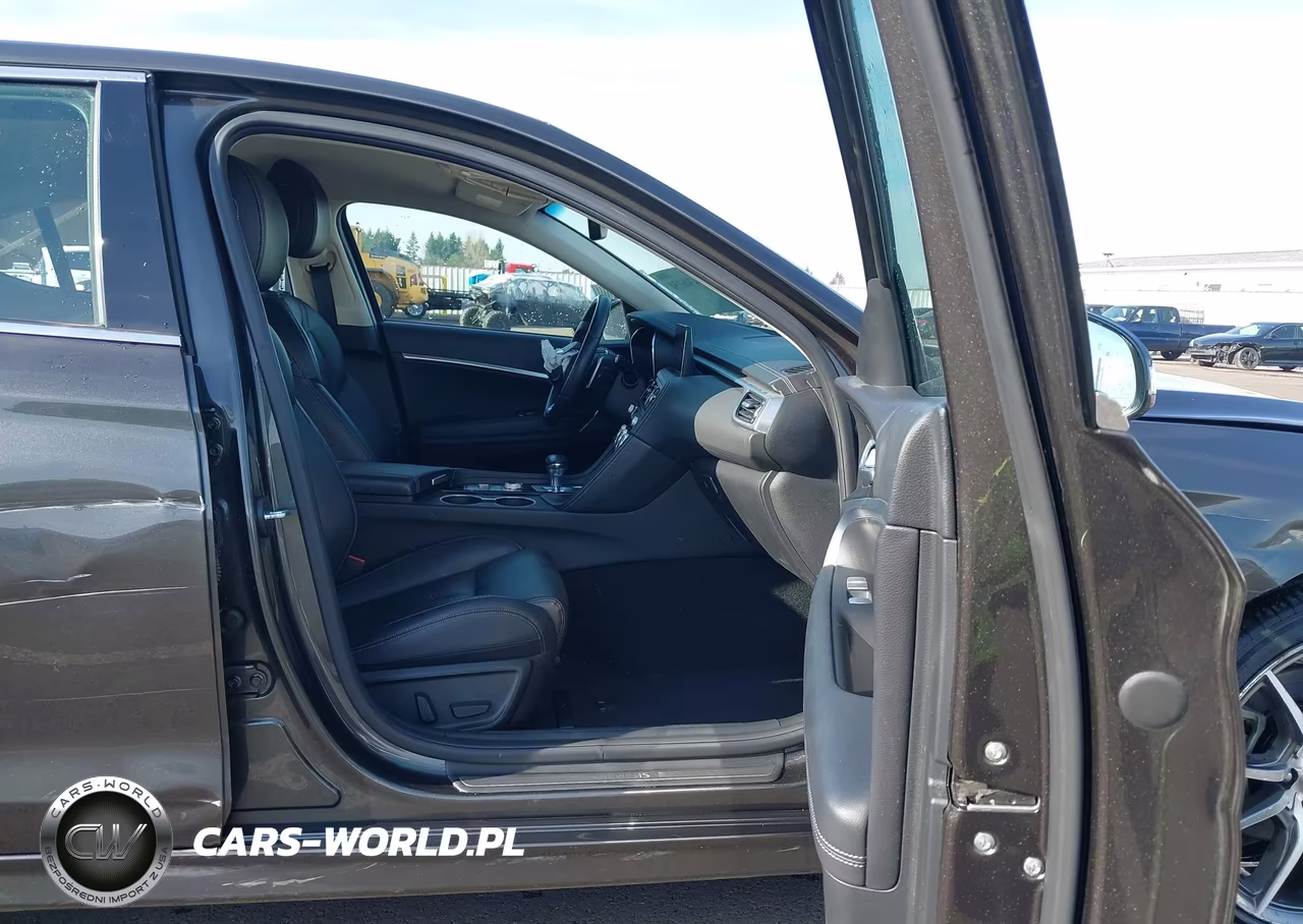 2023 Genesis G70 2.0T Awd VIN:KMTG34TA9PU128260 - 5