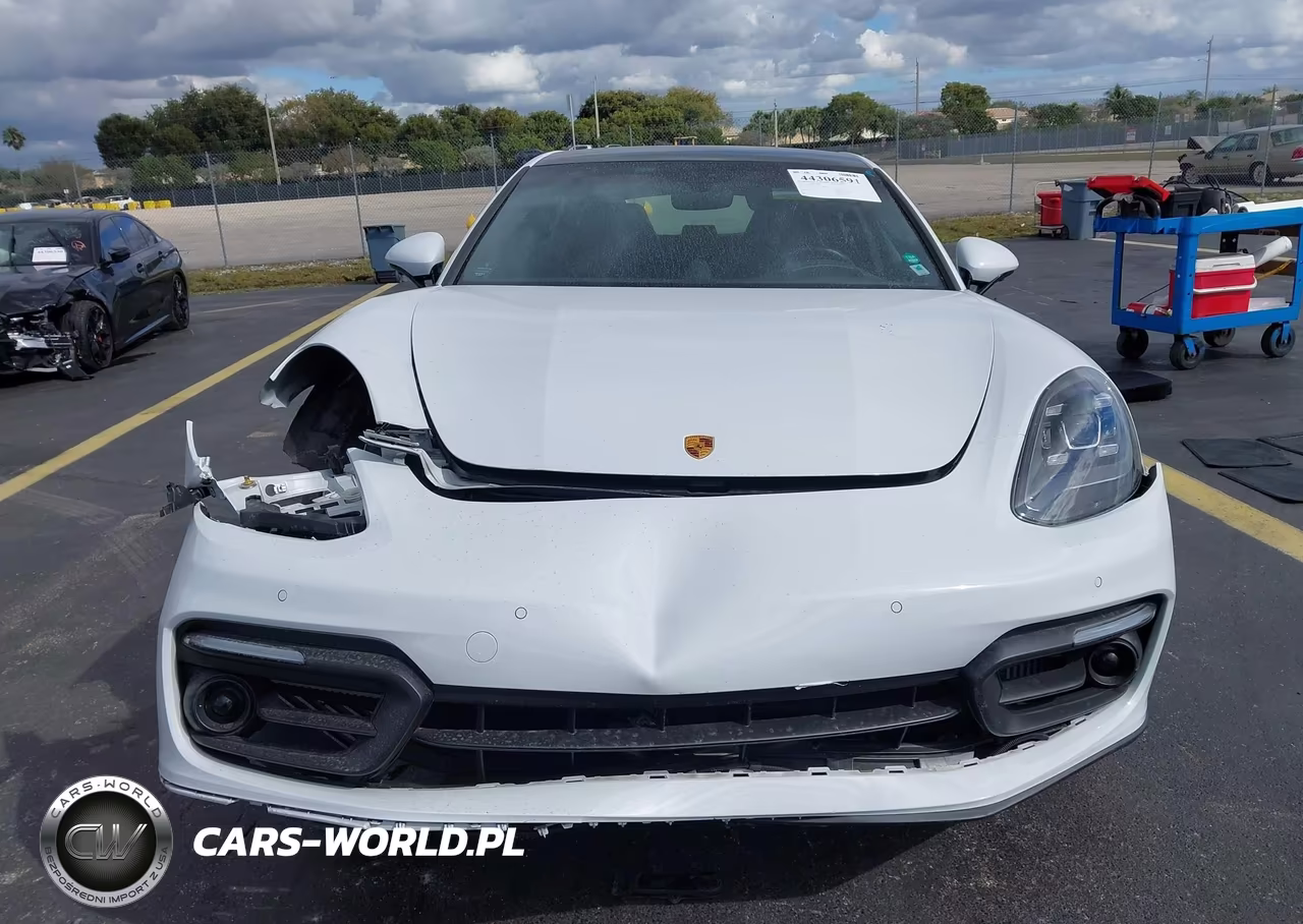 2023 Porsche Panamera 4-4 Platinum Edition-Platinum Edition VIN:WP0AJ2A70PL102691 - 13