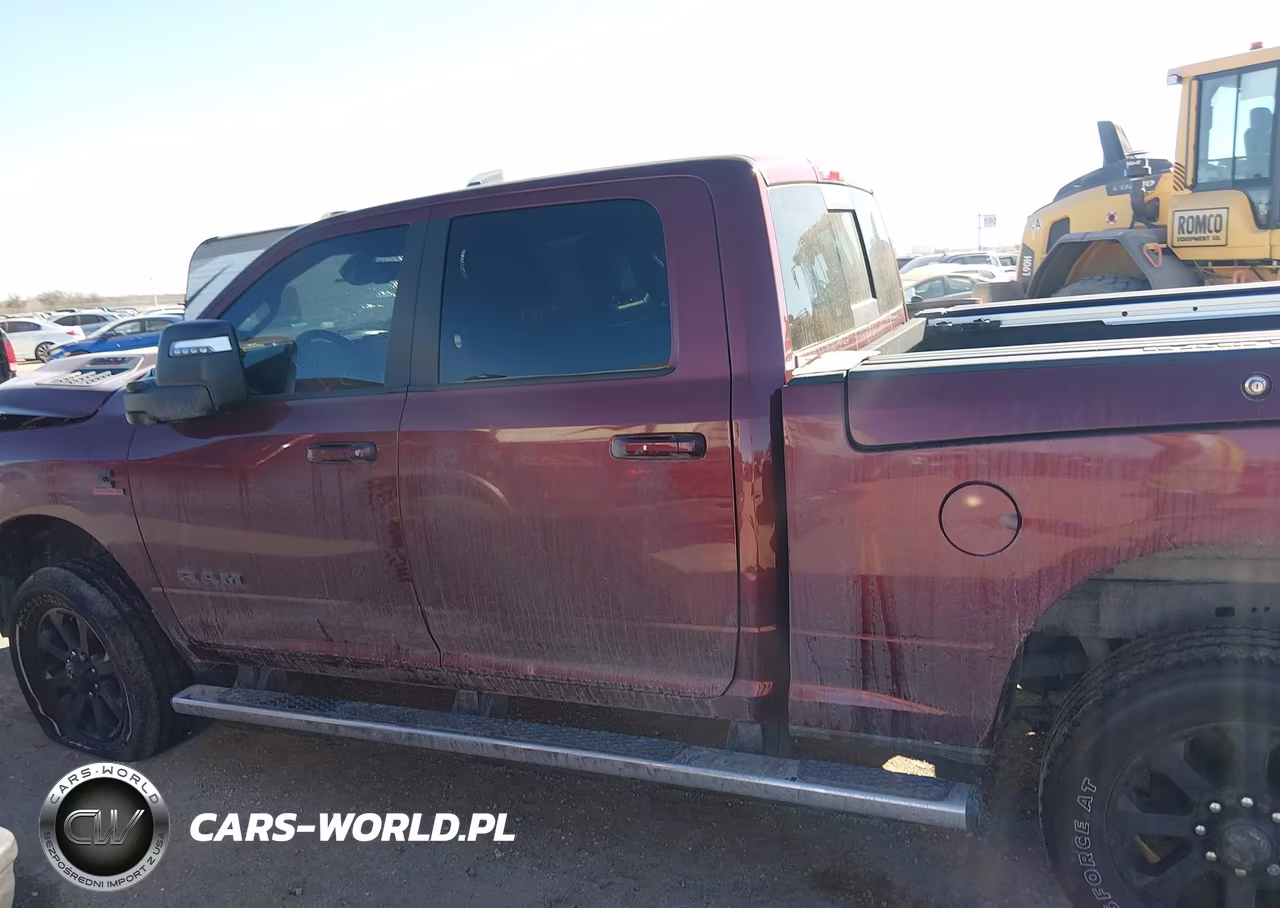 2023 Ram 2500 Laramie 4X4 6'4 Box VIN:3C6UR5FL5PG570255 - 14