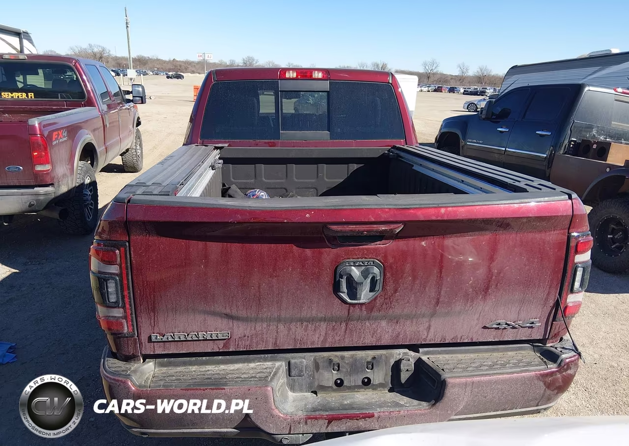 2023 Ram 2500 Laramie 4X4 6'4 Box VIN:3C6UR5FL5PG570255 - 16