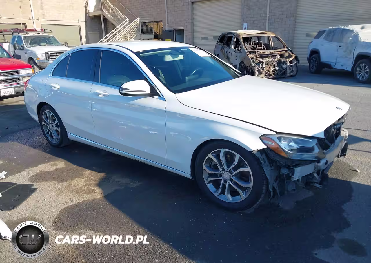 2016 Mercedes-Benz C 300