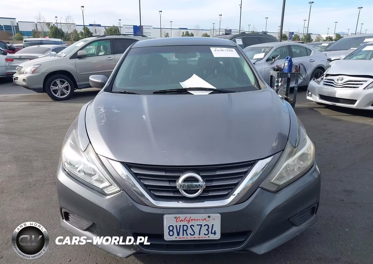 2017 Nissan Altima 2.5 S VIN:1N4AL3AP7HC152169 - 12