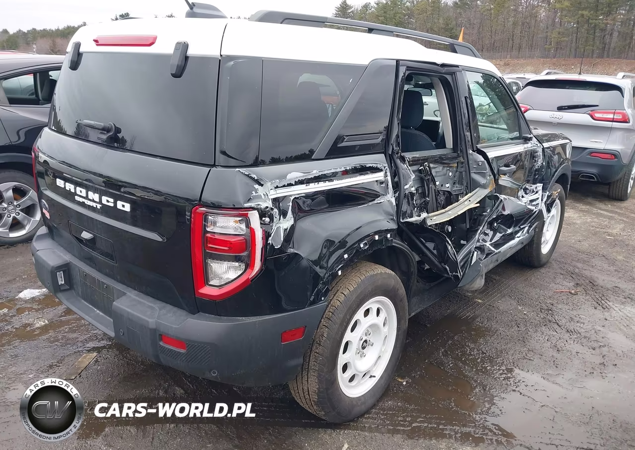 2025 Ford Bronco Sport Heritage VIN:3FMCR9GN7SRE21575 - 4