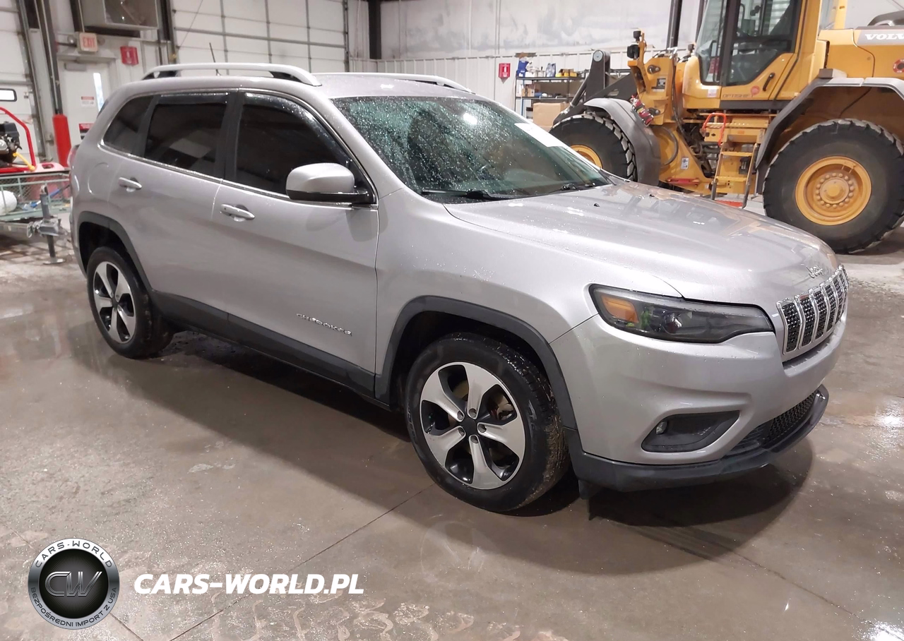 2019 Jeep Cherokee Latitude Plus Fwd