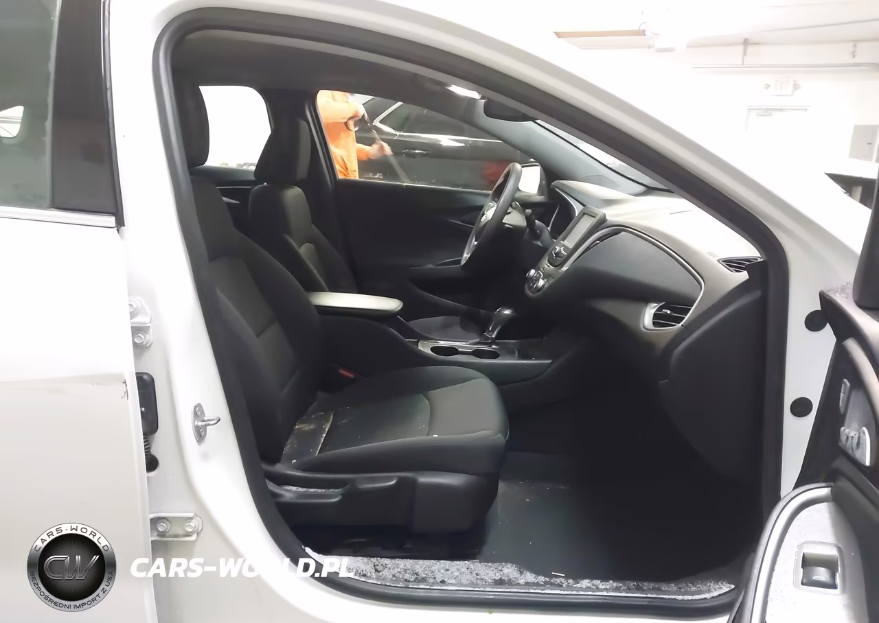 2017 Chevrolet Malibu 1Fl VIN:1G1ZC5ST5HF221680 - 5